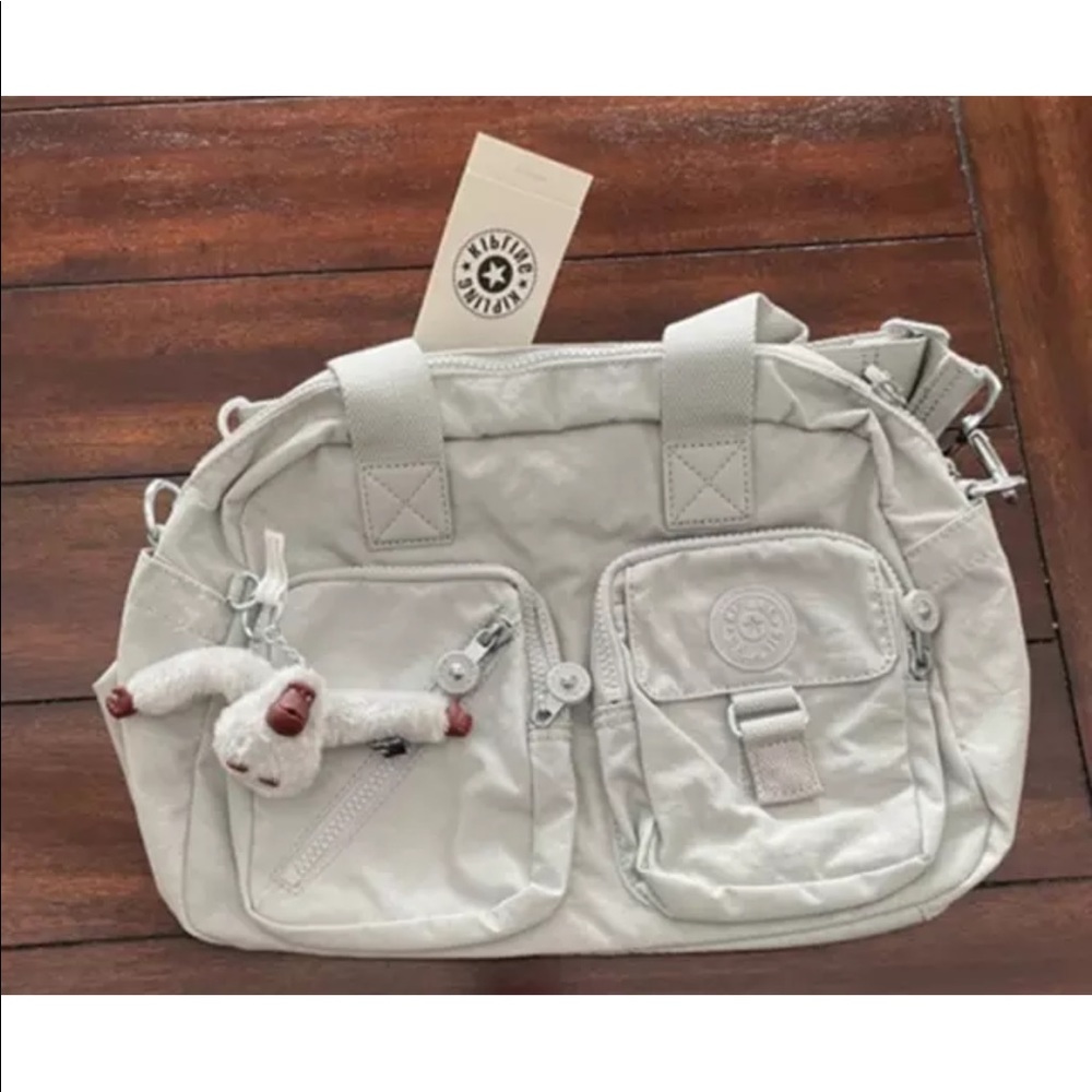 A great bag for every day Or a travelling bag